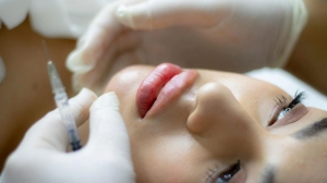 Uncover the rise of tweakments in beauty Uncover the rise of tweakments in beauty